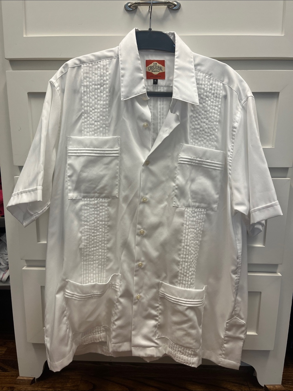 Men's White Guayabera Shirt - Short Sleeve